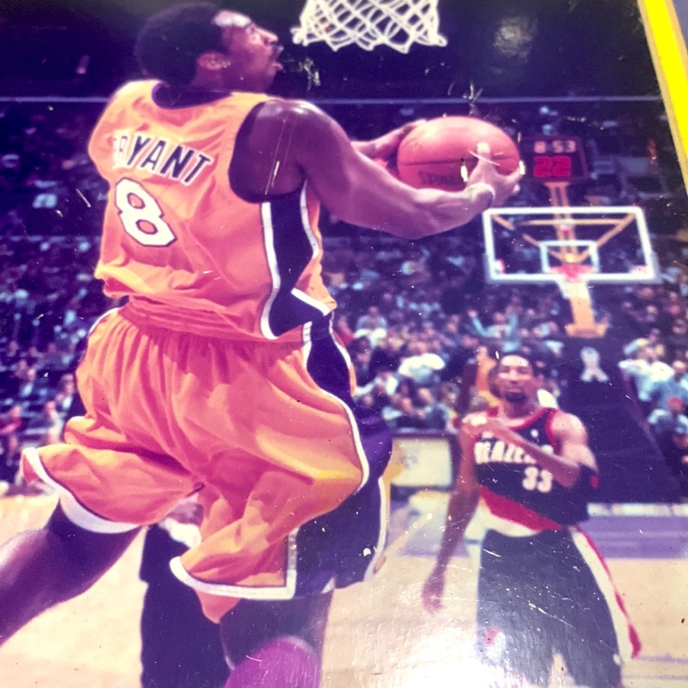 Kobe Bryant - Picture 4 of 6